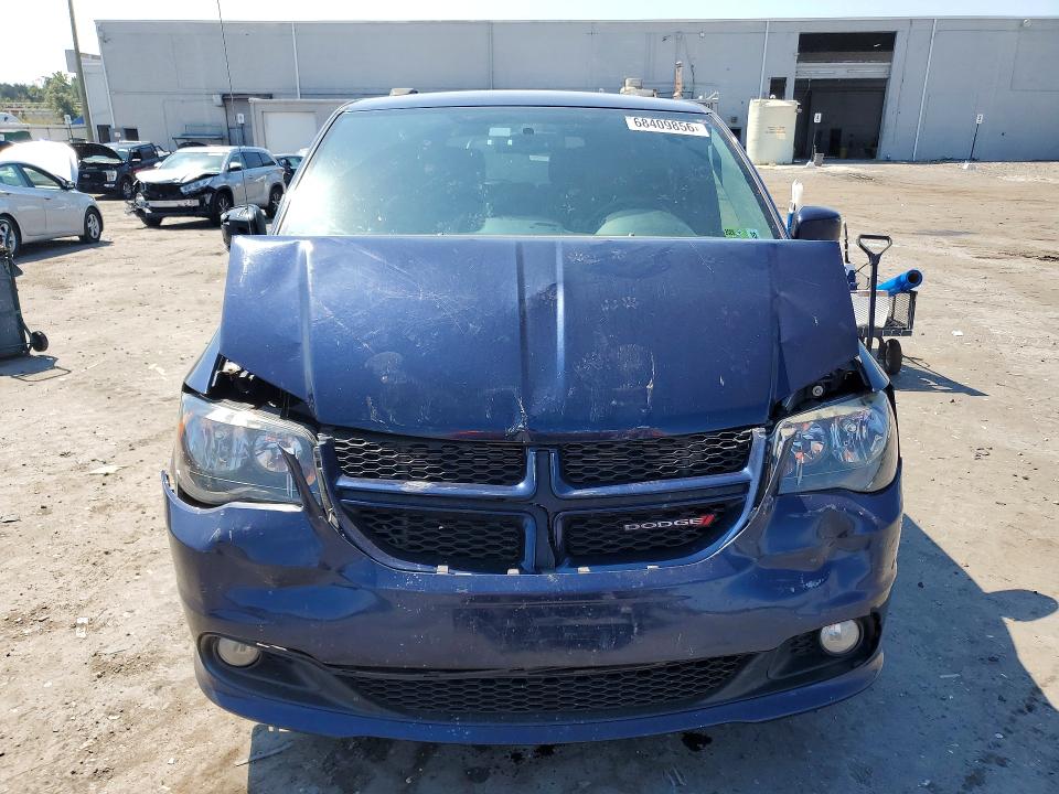 68409856 :رقم المزاد ، 2C4RDGEG6HR714162 vin ، 2017 Dodge Grand Caravan مزاد بيع