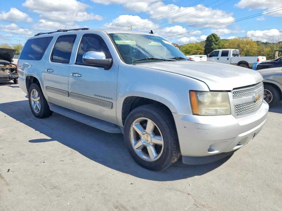 Продажа на аукционе авто 2011 Chevrolet Suburban, vin: 1GNSCJE03BR371612, номер лота: 70700676