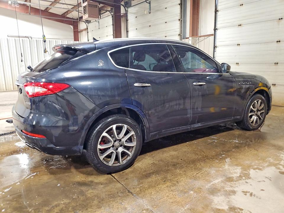 2017 Maserati Levante მანქანა იყიდება აუქციონზე, vin: ZN661XUL2HX250703, აუქციონის ნომერი: 69392836