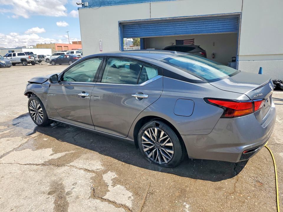 2025 Nissan Altima მანქანა იყიდება აუქციონზე, vin: 1N4BL4DV3SN423793, აუქციონის ნომერი: 70467026