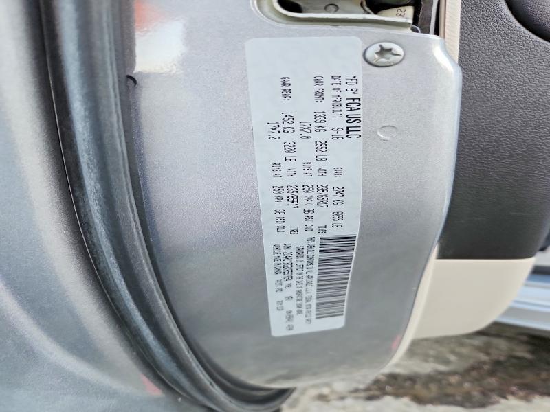 70444806 :رقم المزاد ، 2C4RC1BG2KR537654 vin ، 2019 Chrysler Pacifica مزاد بيع