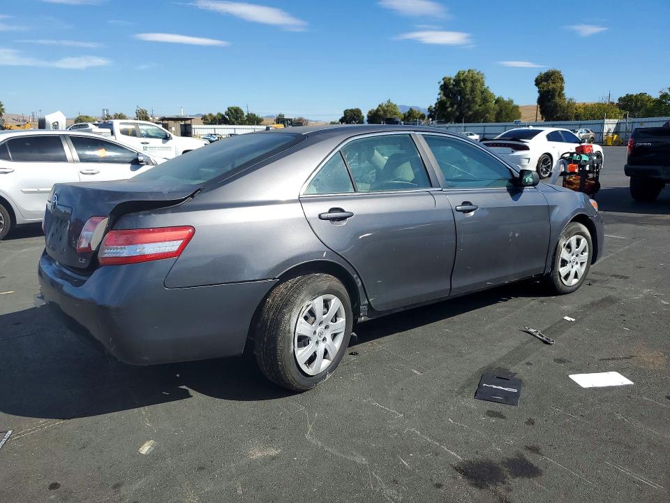 Aukcja sprzedaży 2011 Toyota Camry, vin: 4T1BF3EK7BU118833, numer aukcji: 68617556