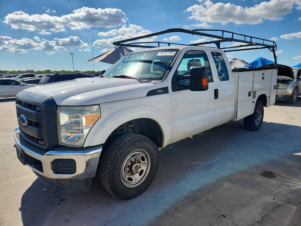 66707156 :رقم المزاد ، 1FT7X2B67FEC11246 vin ، 2015 Ford F250 مزاد بيع