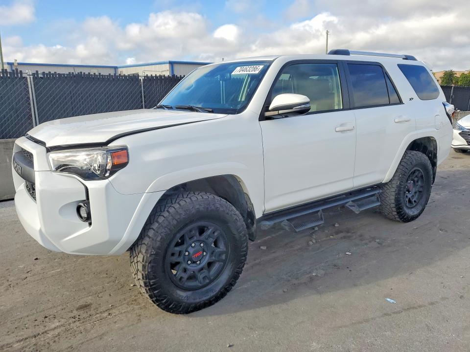 Aukcja sprzedaży 2024 Toyota 4runner, vin: JTENU5JR4R6277034, numer aukcji: 70463286