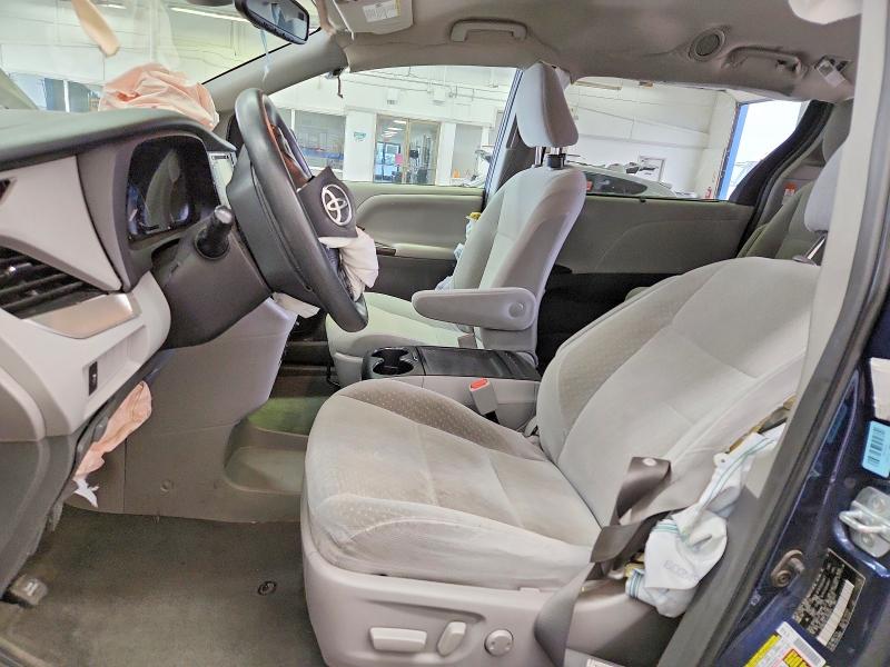 2018 Toyota Sienna მანქანა იყიდება აუქციონზე, vin: 5TDKZ3DC1JS923607, აუქციონის ნომერი: 67368866
