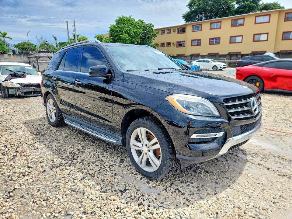 69313986 :رقم المزاد ، 4JGDA5JB6EA391339 vin ، 2014 Mercedes-benz Ml مزاد بيع