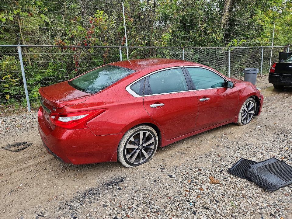2016 Nissan Altima მანქანა იყიდება აუქციონზე, vin: 1N4AL3AP8GC128123, აუქციონის ნომერი: 68956896