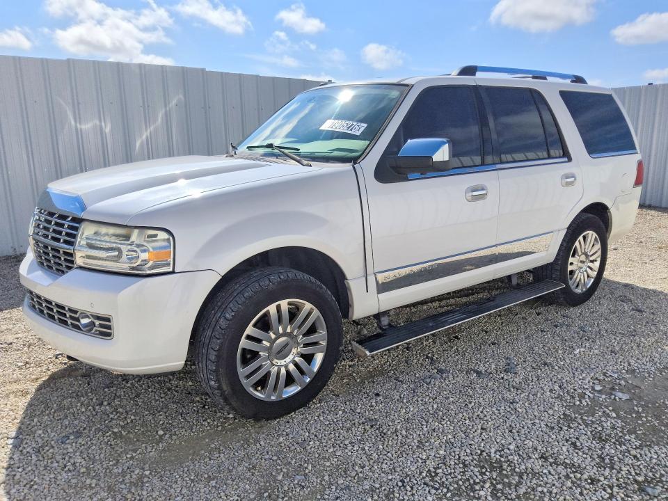2011 Lincoln Navigator მანქანა იყიდება აუქციონზე, vin: 5LMJJ2H56BEJ04536, აუქციონის ნომერი: 67905276