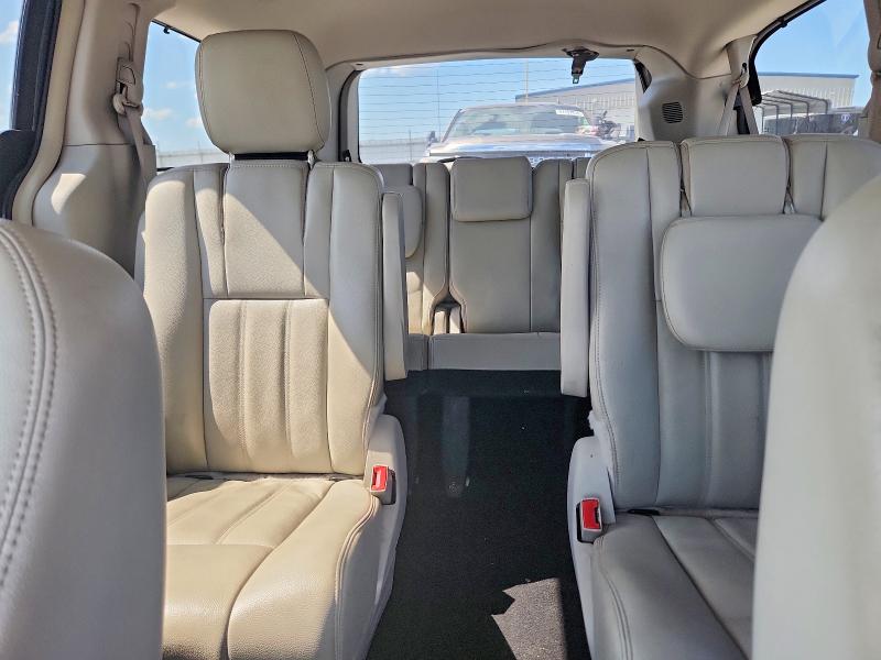 66589886 :رقم المزاد ، 2C4RC1BG0ER284726 vin ، 2014 Chrysler Town & Country مزاد بيع