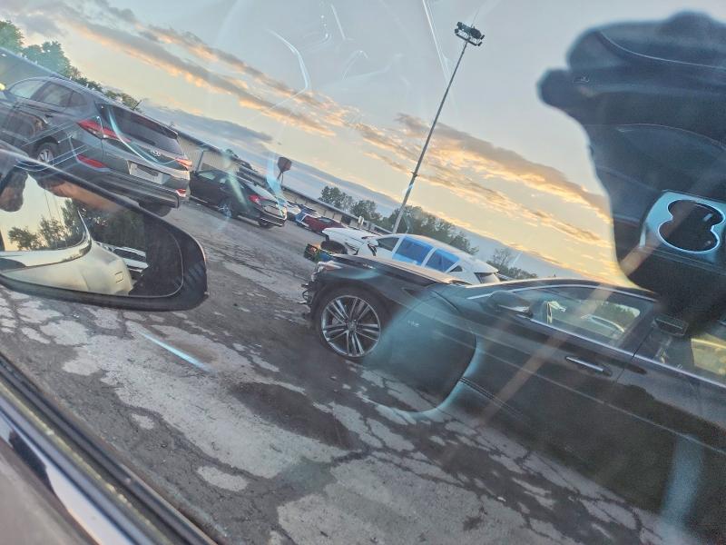 68745026 :رقم المزاد ، 5YJSA1CP3DFP06052 vin ، 2013 Tesla Model S مزاد بيع