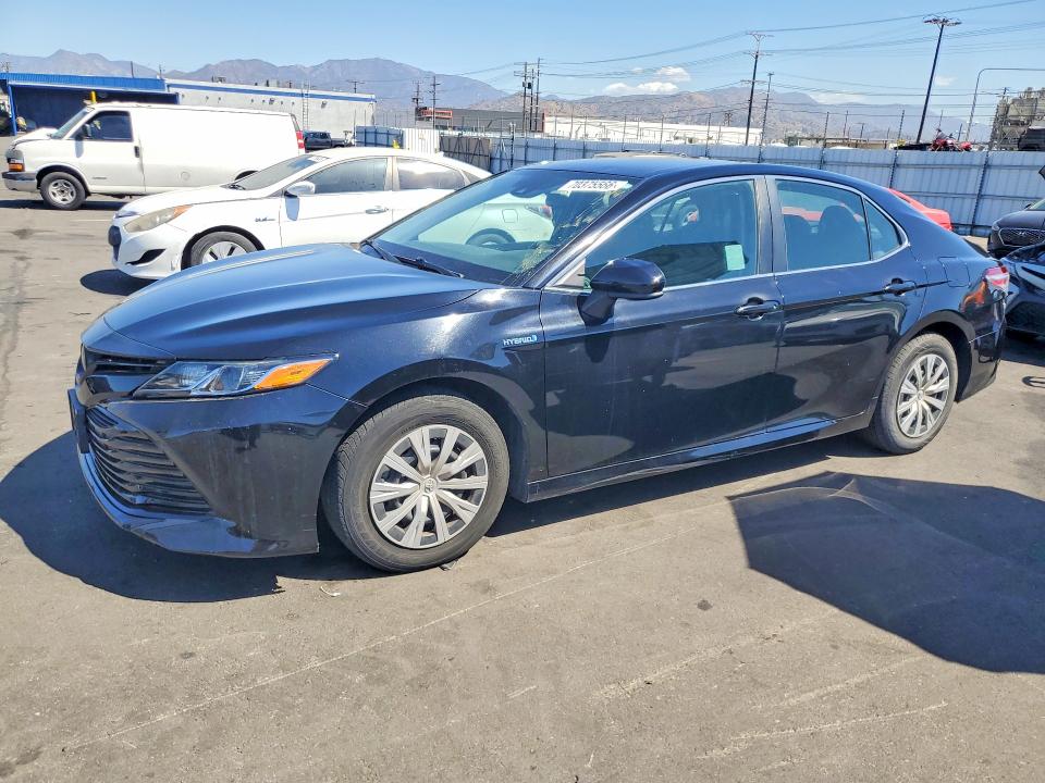 Продажа на аукционе авто 2020 Toyota Camry Hybrid, vin: 4T1C31AK5LU529835, номер лота: 70375566