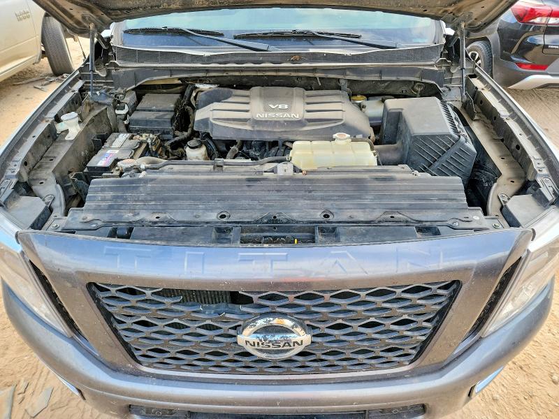 67334096 :رقم المزاد ، 1N6AA1F49JN521429 vin ، 2018 Nissan Titan Xd مزاد بيع