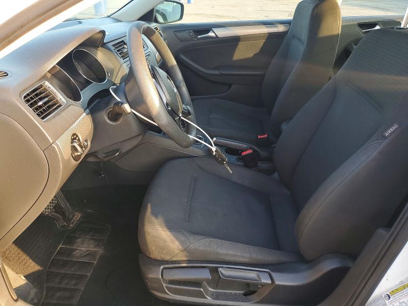 2015 Volkswagen Jetta მანქანა იყიდება აუქციონზე, vin: 3VWD17AJ6FM299947, აუქციონის ნომერი: 68328056