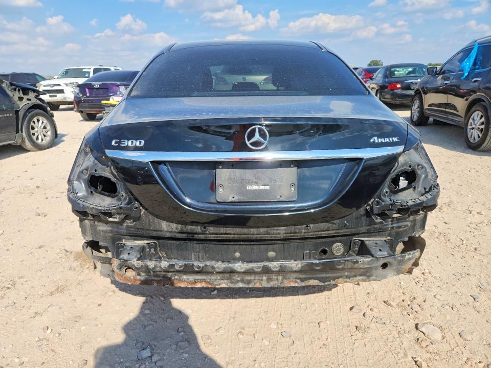 Продаж на аукціоні авто 2015 Mercedes-benz C, vin: 55SWF4KB3FU017463, номер лоту: 70811736