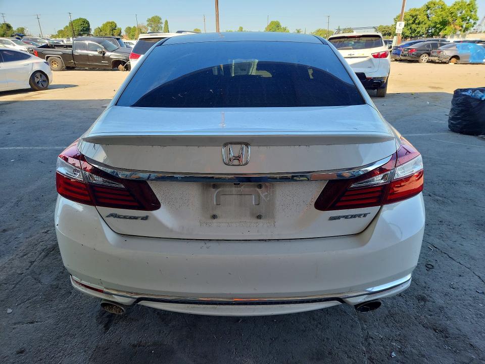 Продажа на аукционе авто 2017 Honda Accord, vin: 1HGCR2F56HA156438, номер лота: 68205466