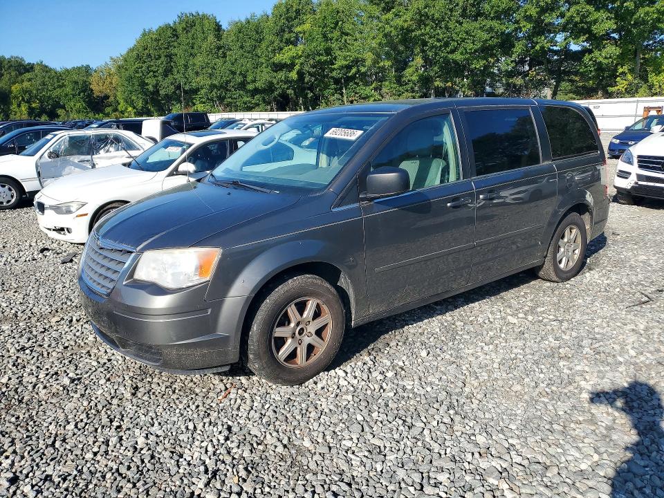 Aukcja sprzedaży 2010 Chrysler Town & Country, vin: 2A4RR2D13AR351756, numer aukcji: 69205686