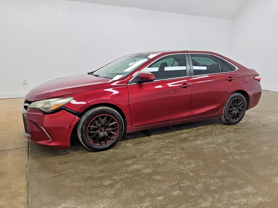 2017 Toyota Camry მანქანა იყიდება აუქციონზე, vin: 4T1BF1FK1HU697846, აუქციონის ნომერი: 69248416