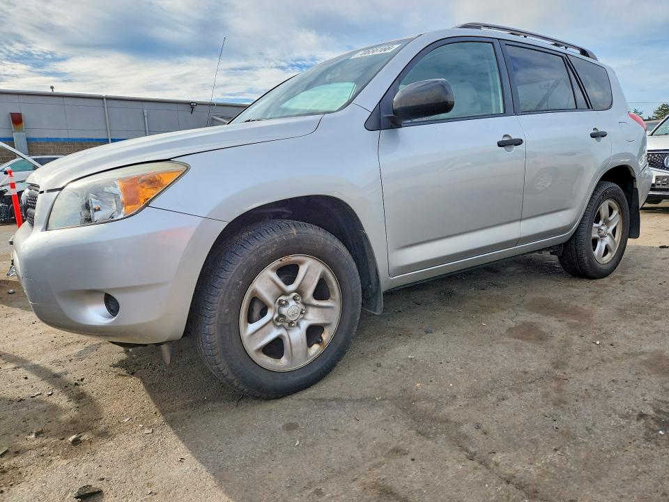 70656166 :رقم المزاد ، JTMBD33V975123217 vin ، 2007 Toyota Rav4 مزاد بيع