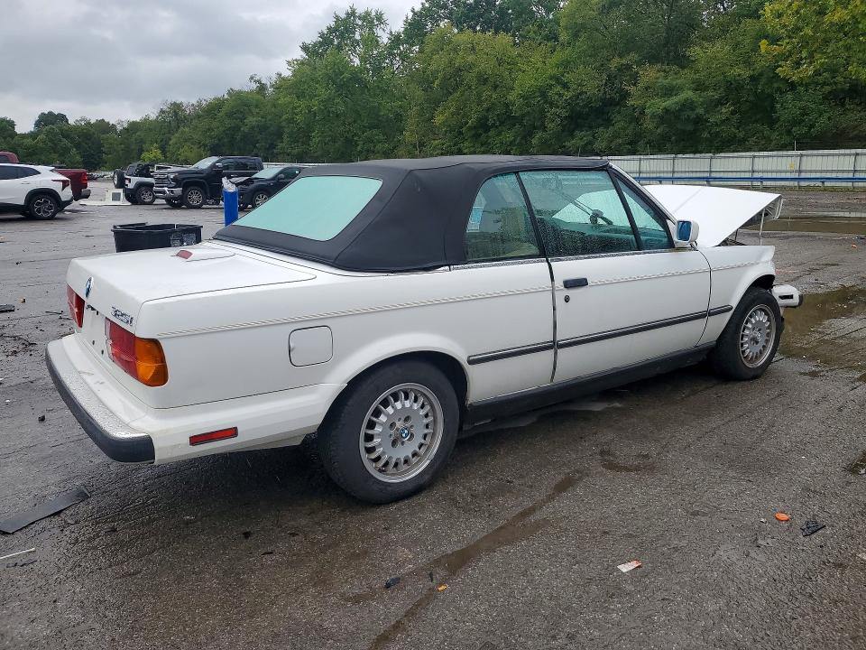 Продажа на аукционе авто 1991 Bmw 325, vin: WBABB2312MEC24690, номер лота: 70151256