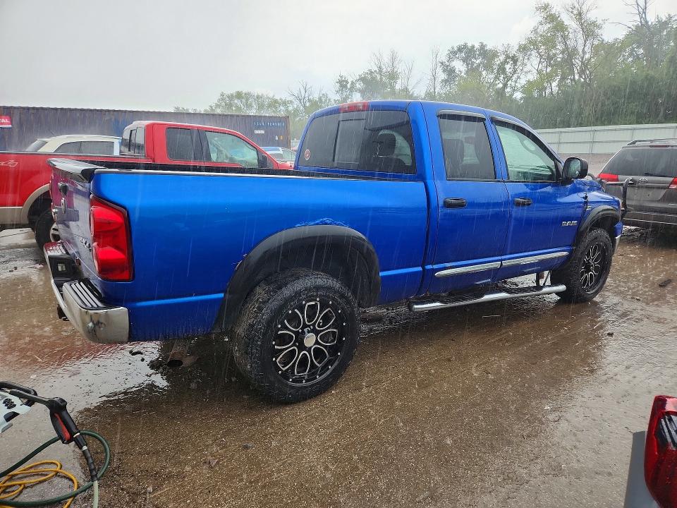 67679336 :رقم المزاد ، 1D7HU18208J105345 vin ، 2008 Dodge Ram 1500 مزاد بيع