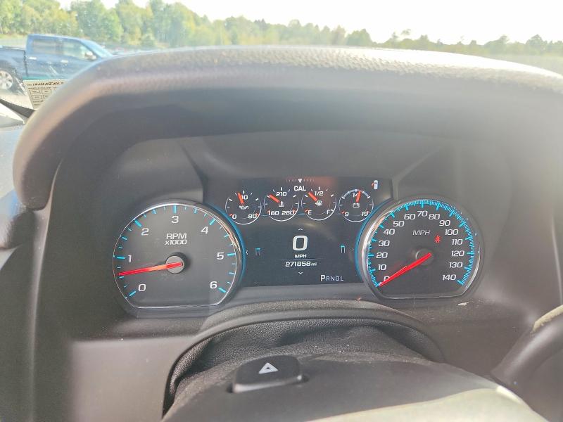Продаж на аукціоні авто 2017 Chevrolet Suburban, vin: 1GNSKJKC9HR291810, номер лоту: 68393076