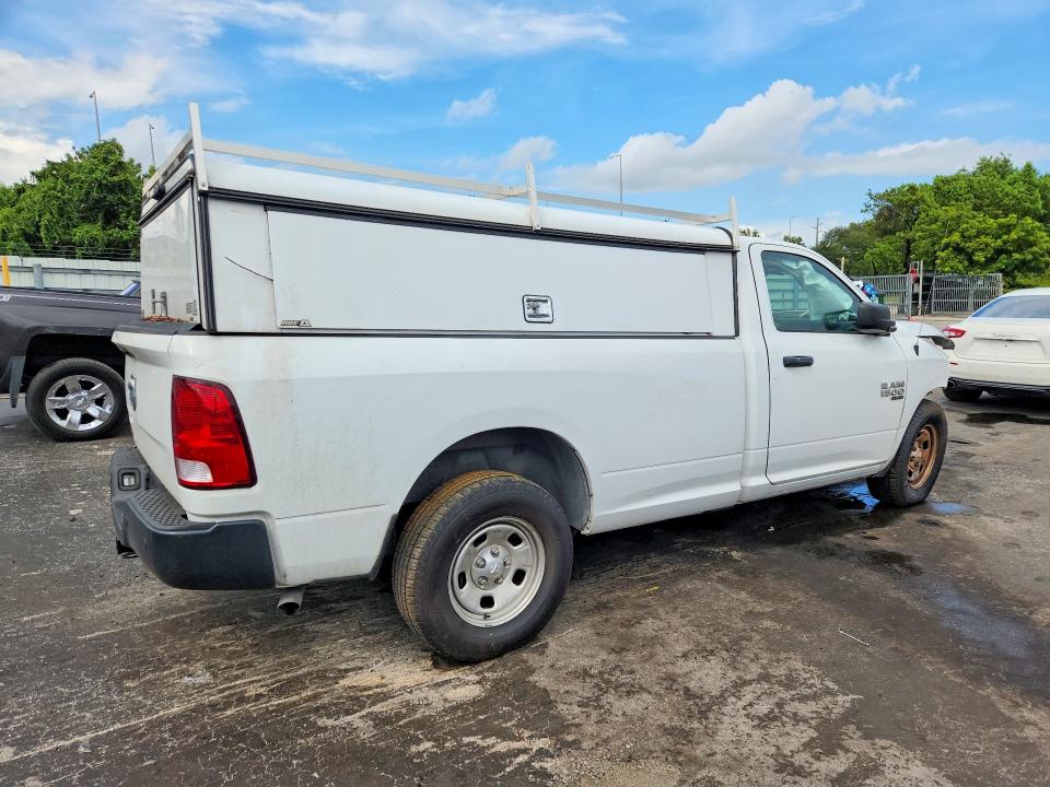 66556636 :رقم المزاد ، 3C6JR6DG0NG265547 vin ، 2022 Ram 1500 Classic مزاد بيع