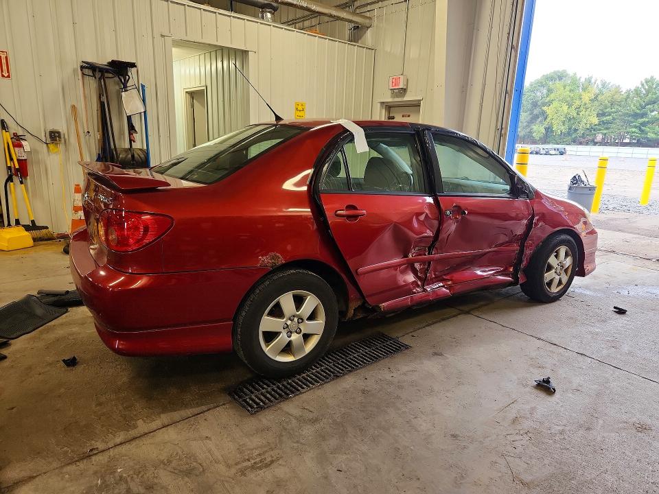 2005 Toyota Corolla მანქანა იყიდება აუქციონზე, vin: 1NXBR30E45Z380581, აუქციონის ნომერი: 71043666