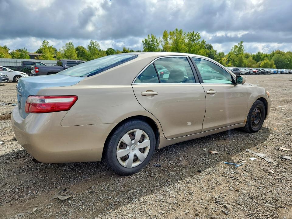 70881396 :رقم المزاد ، 4T1BE46K47U020941 vin ، 2007 Toyota Camry مزاد بيع