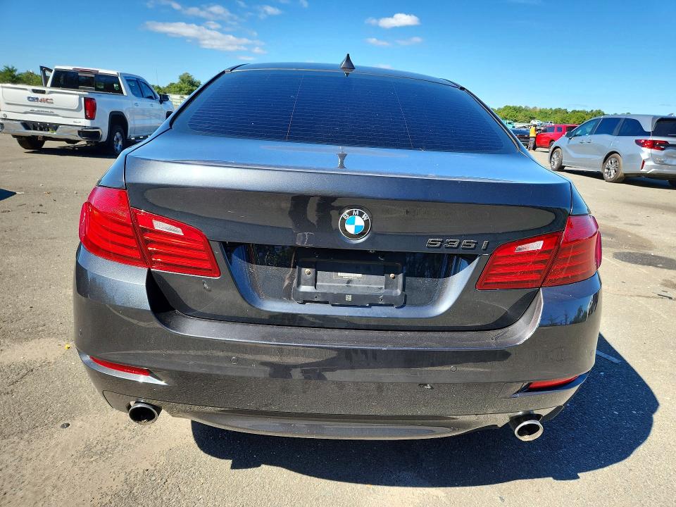 68383366 :رقم المزاد ، WBA5B1C52FD920885 vin ، 2015 Bmw 535 مزاد بيع