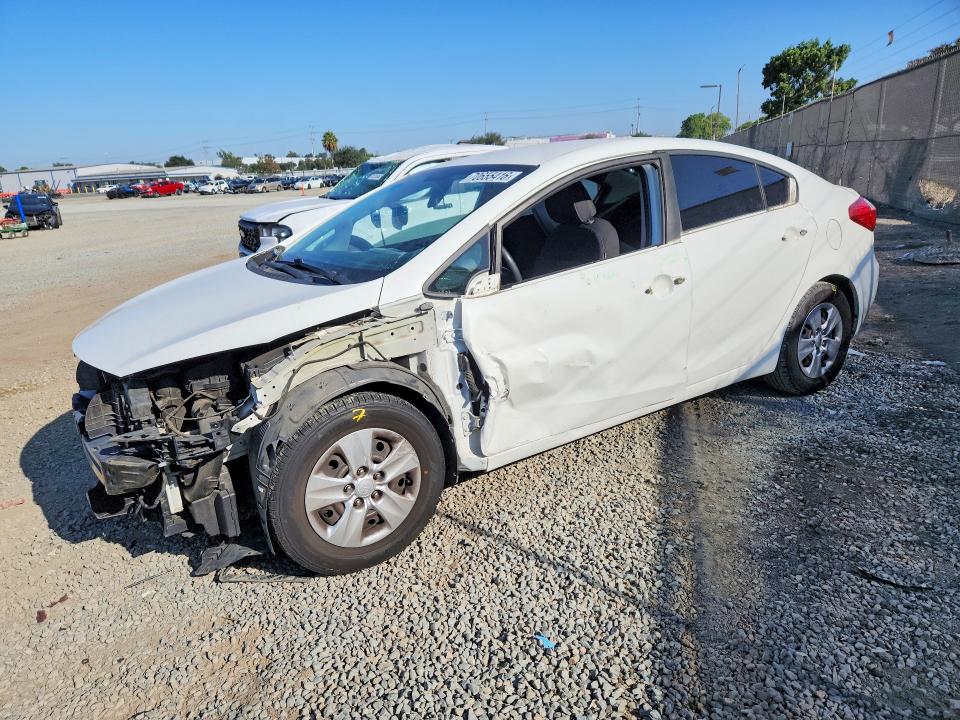 Продажа на аукционе авто 2016 Kia Forte, vin: KNAFK4A61G5617352, номер лота: 70655416