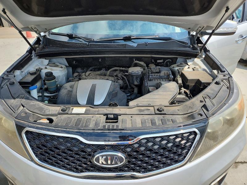 68635276 :رقم المزاد ، 5XYKW4A26CG213323 vin ، 2012 Kia Sorento مزاد بيع