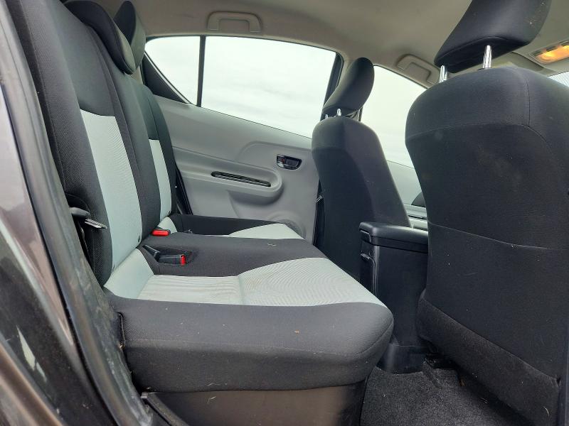 Продажа на аукционе авто 2014 Toyota Prius C, vin: JTDKDTB37E1573632, номер лота: 69933006