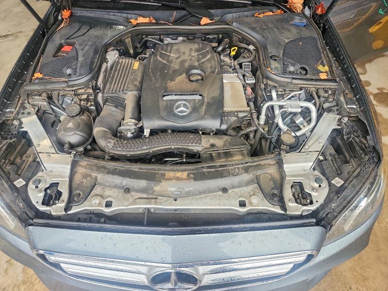 69573646 :رقم المزاد ، WDDZF4KB3HA049975 vin ، 2017 Mercedes-benz E مزاد بيع