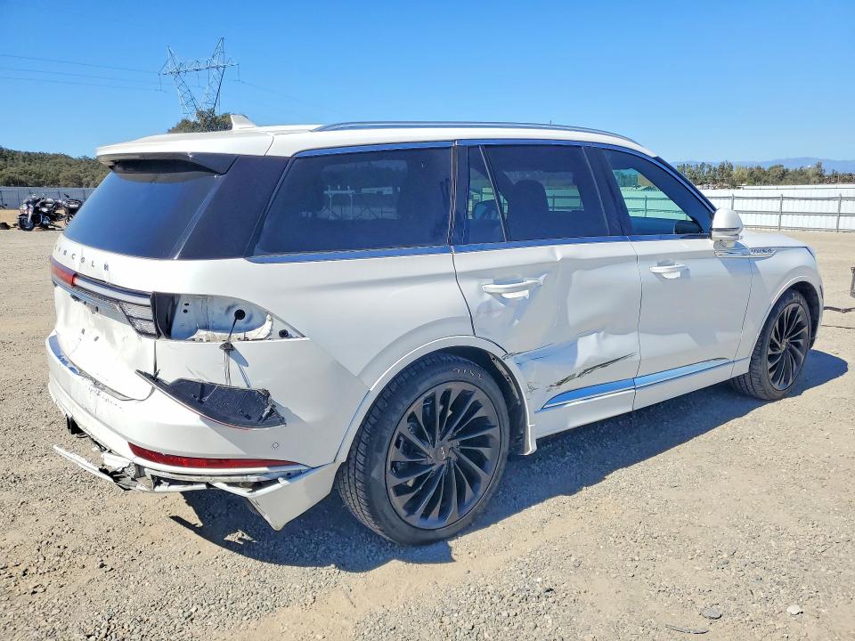 70467856 :رقم المزاد ، 5LM5J7XCXNGL03211 vin ، 2022 Lincoln Aviator مزاد بيع