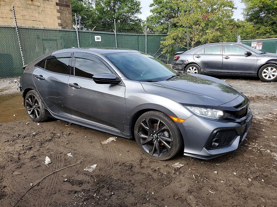 Aukcja sprzedaży 2018 Honda Civic, vin: SHHFK7H47JU213940, numer aukcji: 69978806