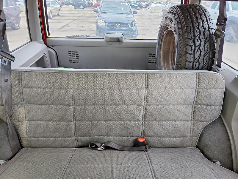 67907796 :رقم المزاد ، 1J4FJ28S0TL300935 vin ، 1996 Jeep Cherokee مزاد بيع
