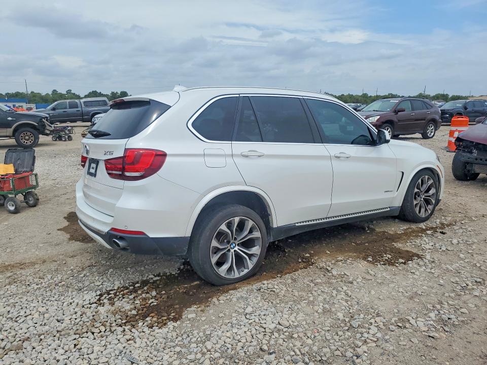 Продажа на аукционе авто 2017 Bmw X5, vin: 5UXKR2C31H0X05660, номер лота: 67257926