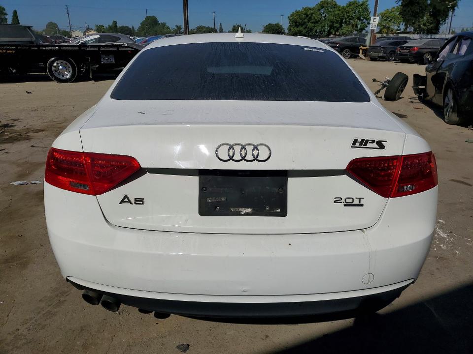 69450326 :رقم المزاد ، WAUCFAFR0EA053111 vin ، 2014 Audi A5 مزاد بيع