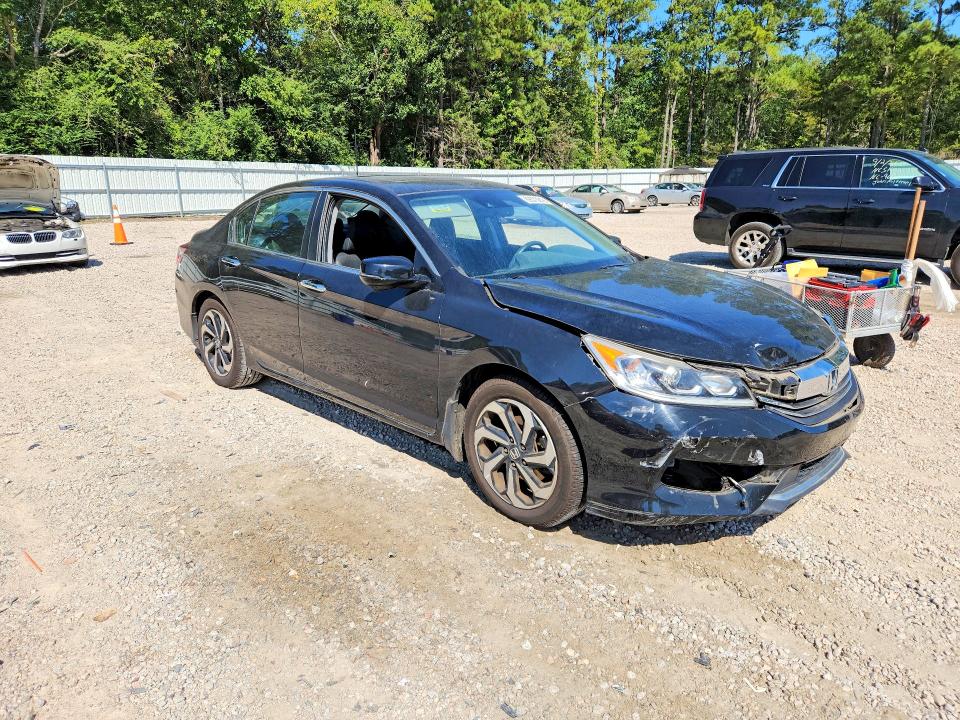 69373816 :رقم المزاد ، 1HGCR2F95GA239487 vin ، 2016 Honda Accord مزاد بيع