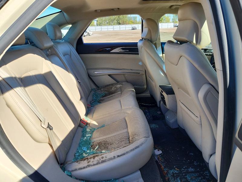 Продажа на аукционе авто 2016 Lincoln Mkz, vin: 3LN6L2LU2GR611374, номер лота: 69283646