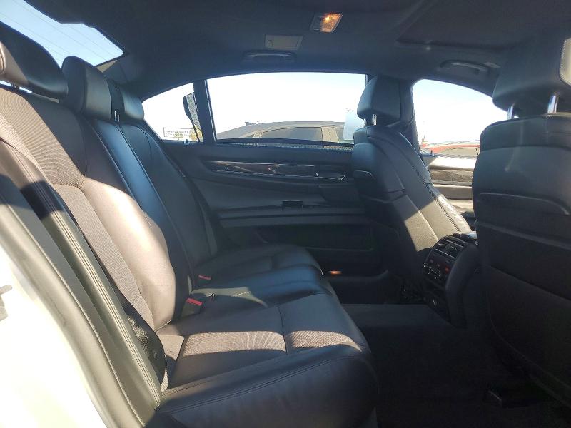 2014 Bmw 750 მანქანა იყიდება აუქციონზე, vin: WBAYF8C56ED652741, აუქციონის ნომერი: 67367636