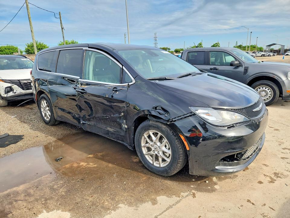 Продажа на аукционе авто 2024 Chrysler Voyager, vin: 2C4RC1CG5RR186439, номер лота: 68505546