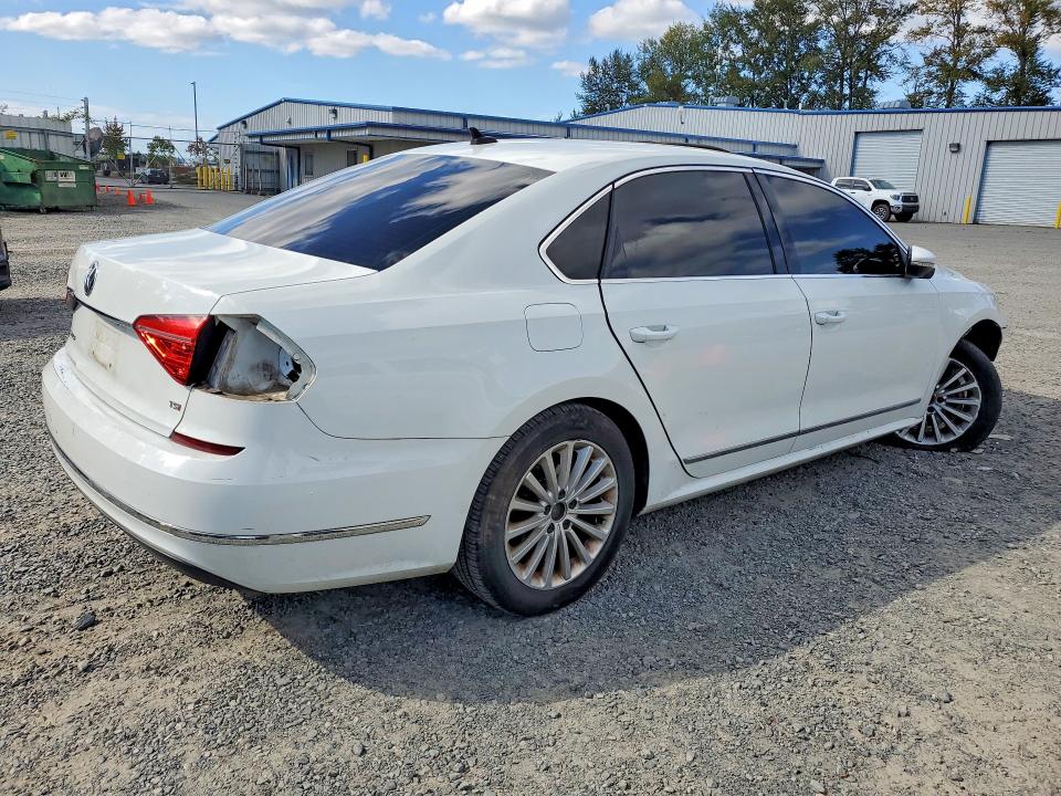 Продажа на аукционе авто 2016 Volkswagen Passat, vin: 1VWBS7A31GC019781, номер лота: 69445736