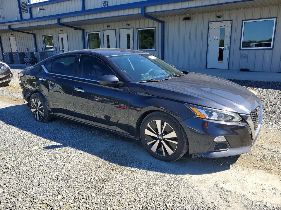Продажа на аукционе авто 2022 Nissan Altima, vin: 1N4BL4DV7NN307629, номер лота: 70275026