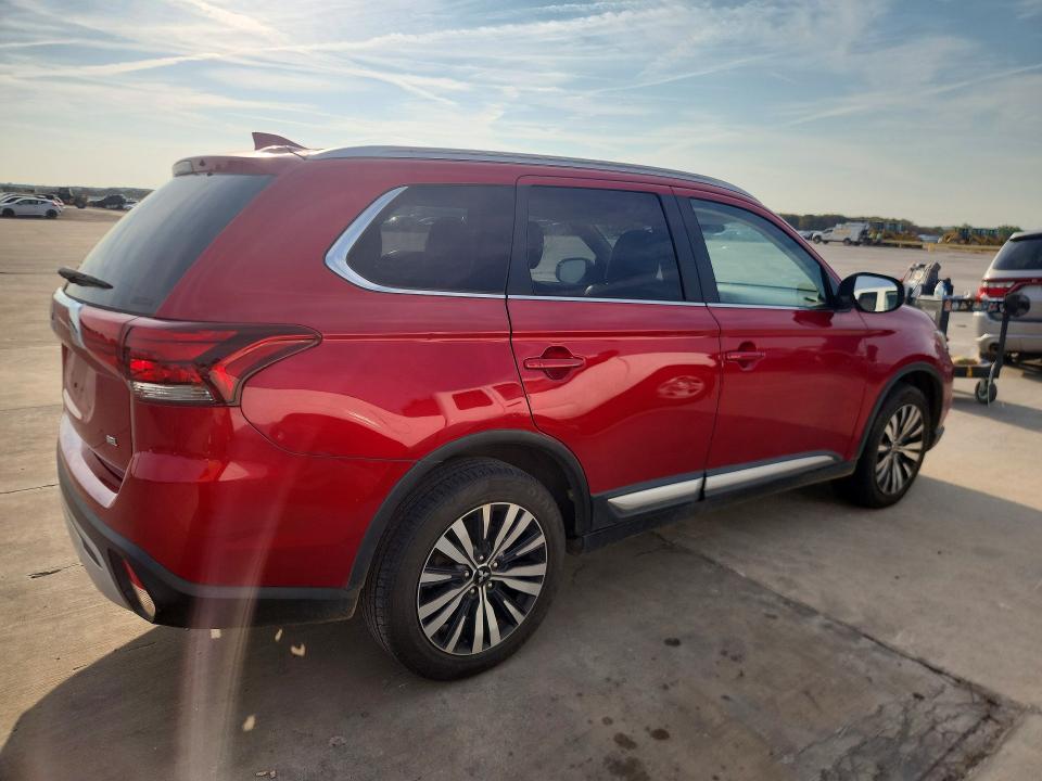 2020 Mitsubishi Outlander მანქანა იყიდება აუქციონზე, vin: JA4AZ3A37LZ037903, აუქციონის ნომერი: 70420536