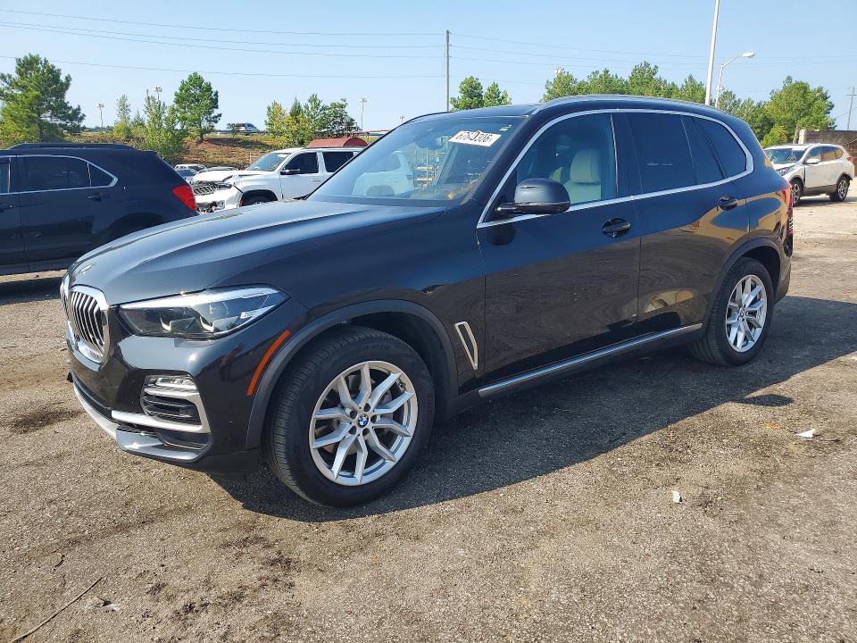 67640306 :رقم المزاد ، 5UXCR6C07M9E35005 vin ، 2021 Bmw X5 مزاد بيع