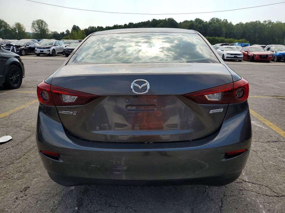 69610796 :رقم المزاد ، 3MZBN1U72HM142556 vin ، 2017 Mazda 3 مزاد بيع