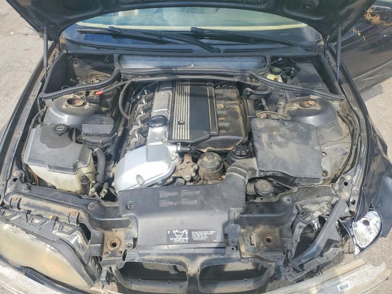 68014946 :رقم المزاد ، WBAEW53432PG09271 vin ، 2002 Bmw 330 مزاد بيع