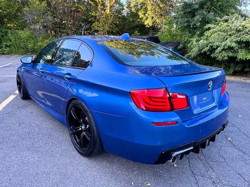 Продаж на аукціоні авто 2013 Bmw M5, vin: WBSFV9C50DD096758, номер лоту: 69284616