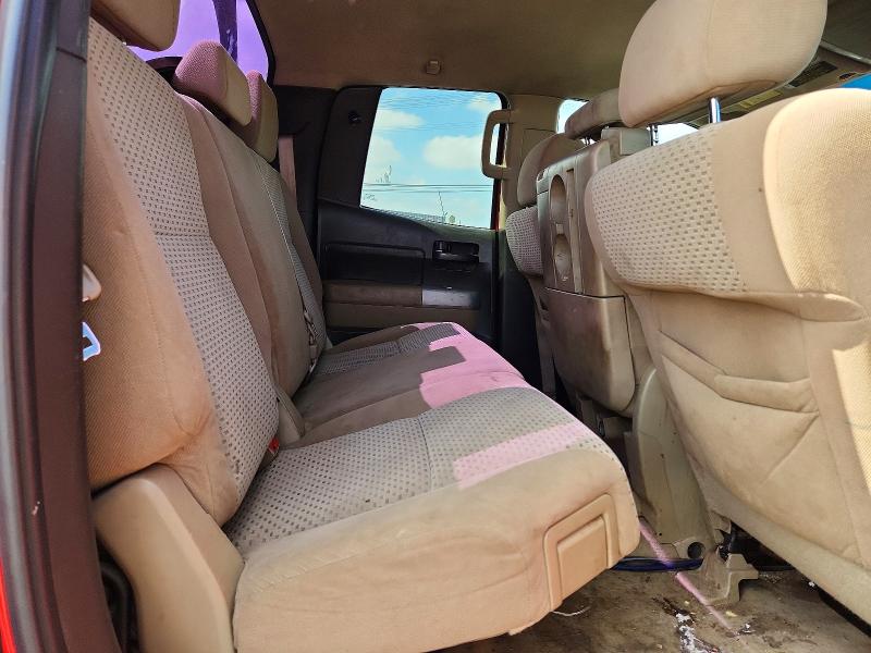 68879556 :رقم المزاد ، 5TFRU54158X008237 vin ، 2008 Toyota Tundra مزاد بيع